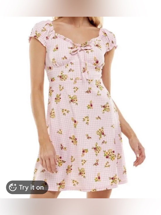 Ultra Flirt Dresses & Skirts - Ultra Flirt Y2K Pink Floral Ruffle-Strap Coquette Sundress Size XS